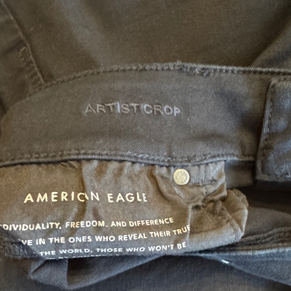 American Eagle Outfitters Women's Black Artist Cropped Jeans - Picture 4 of 7